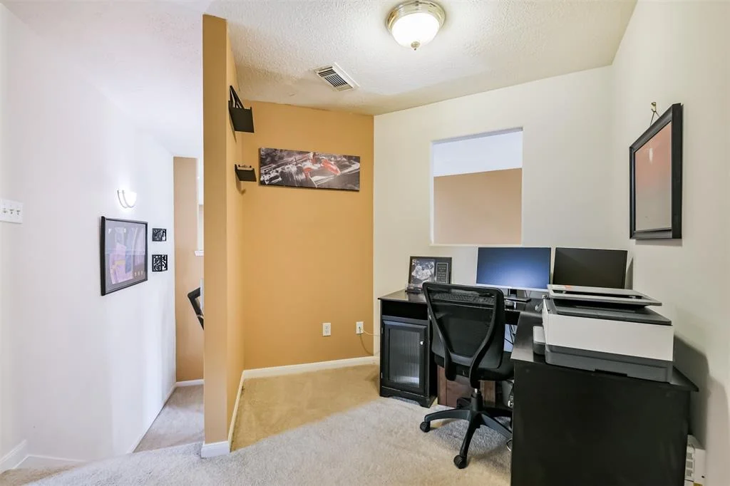 Photo of 9127 Memorial Valley Drive
