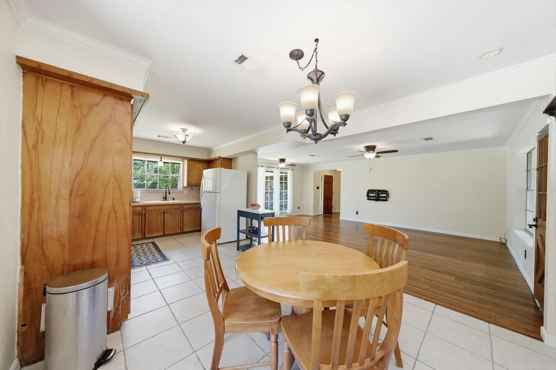 Photo of 11619 Advance Drive