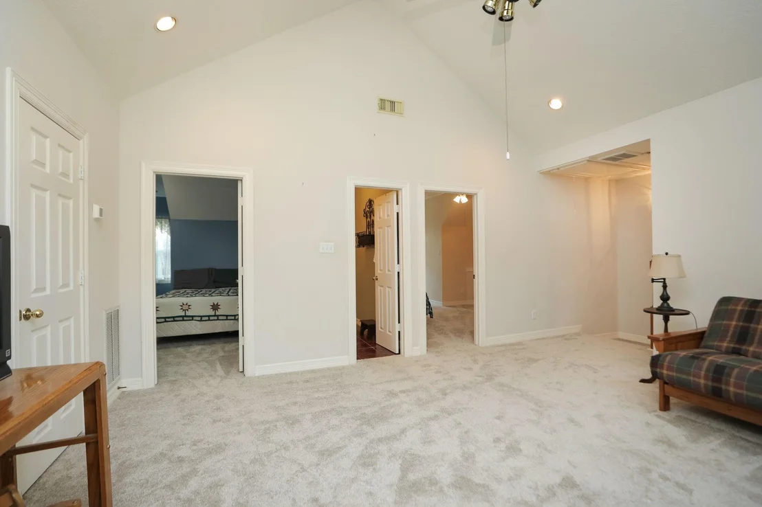 Photo of 21610 Meadowsweet Drive