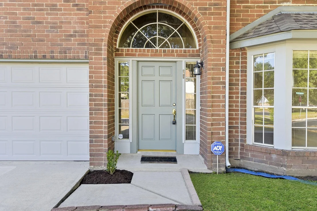 Photo of 4911 Silver Fox Drive
