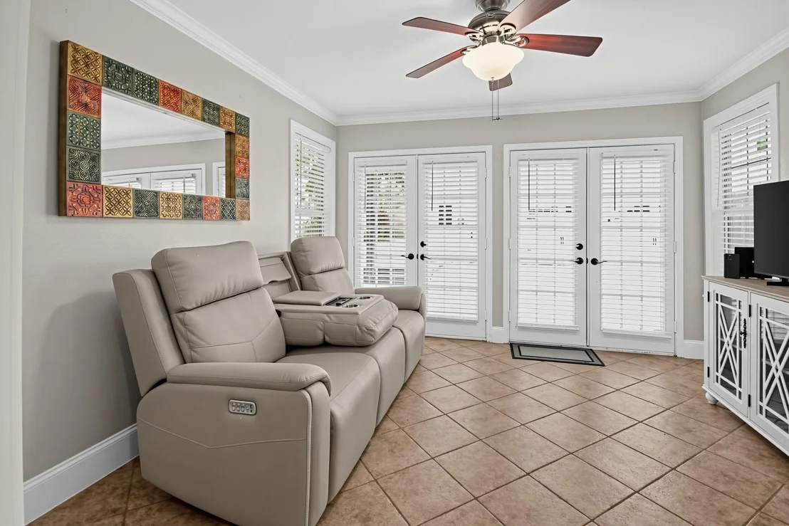 Photo of 1111 Timbergrove Lane