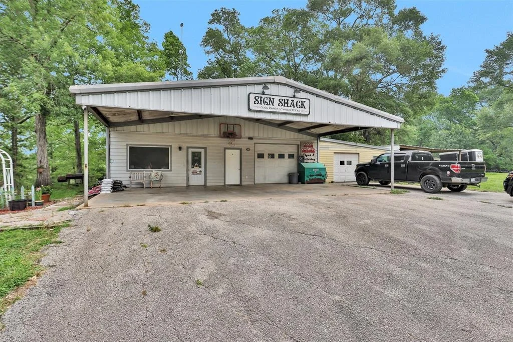 Photo of 10186 Calvary Road