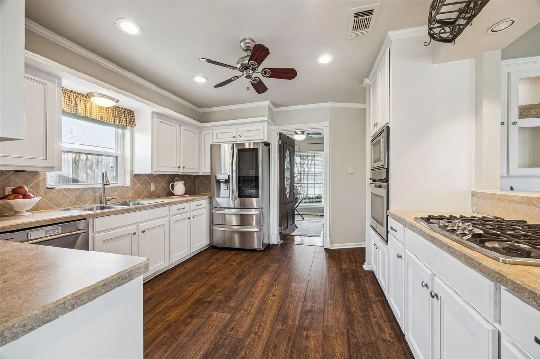 Photo of 1251 Clovis