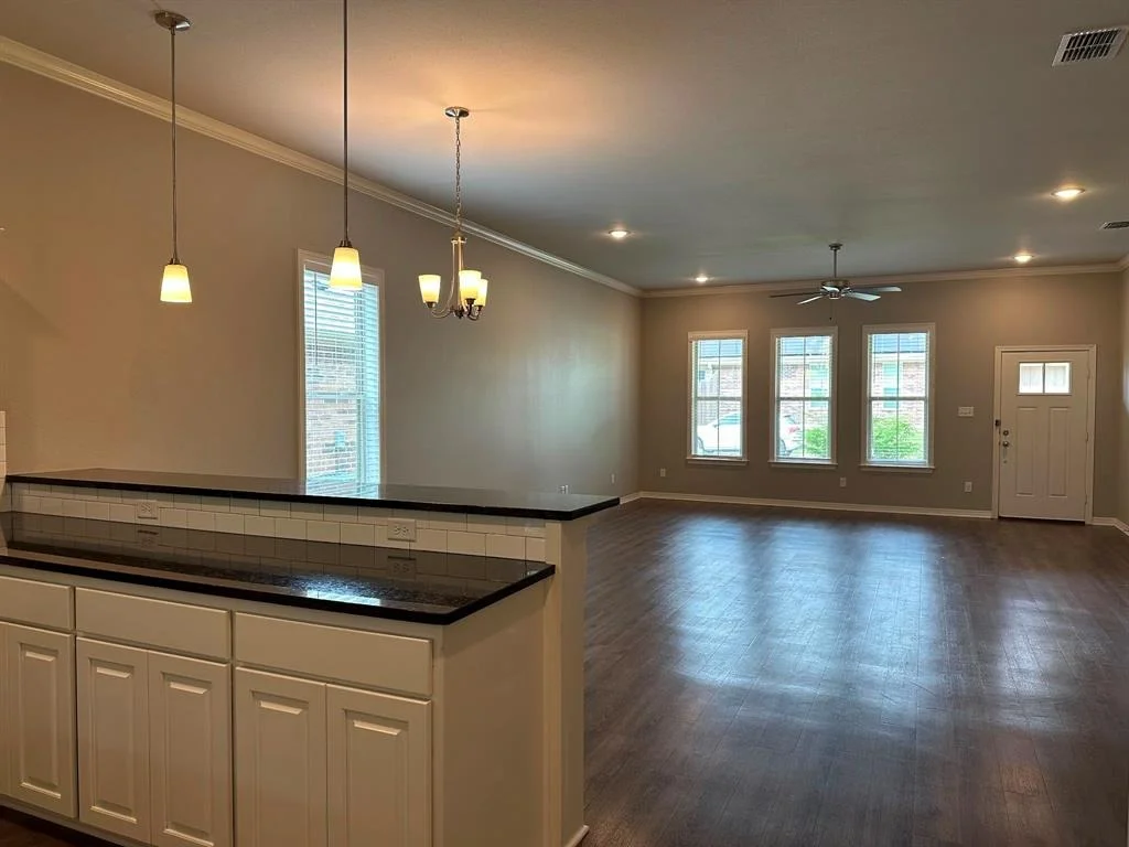 Photo of 2911 Meadow Brook Trail