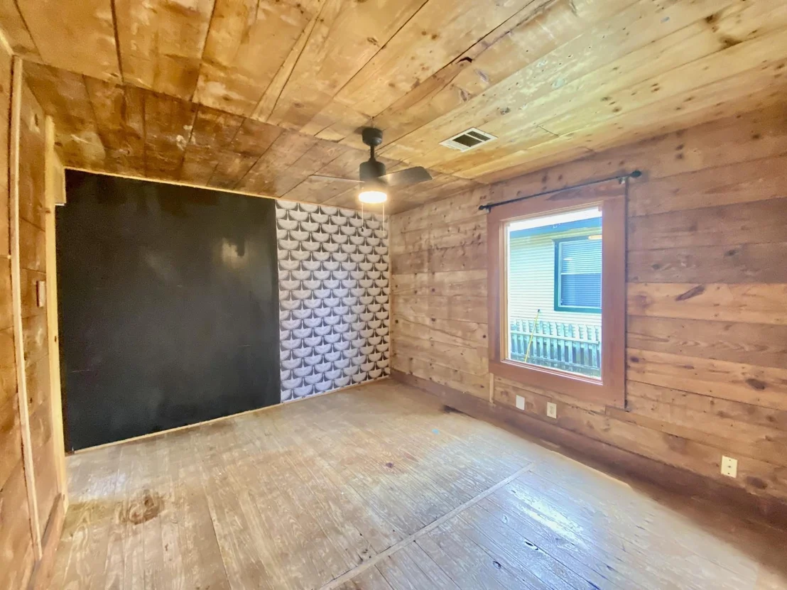 Photo of 318 Noble Street