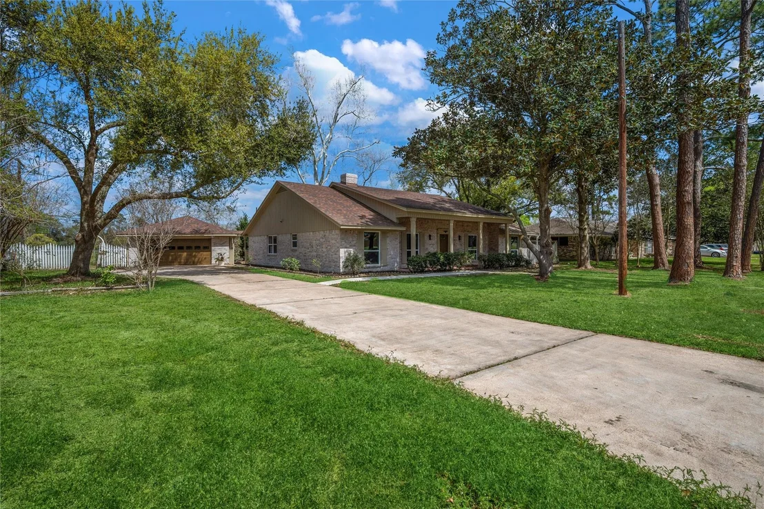 Photo of 210 Ridgemont Drive