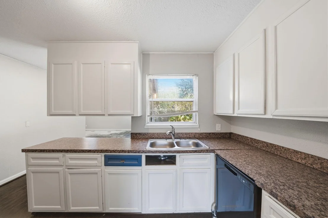 Photo of 710 Canary Circle