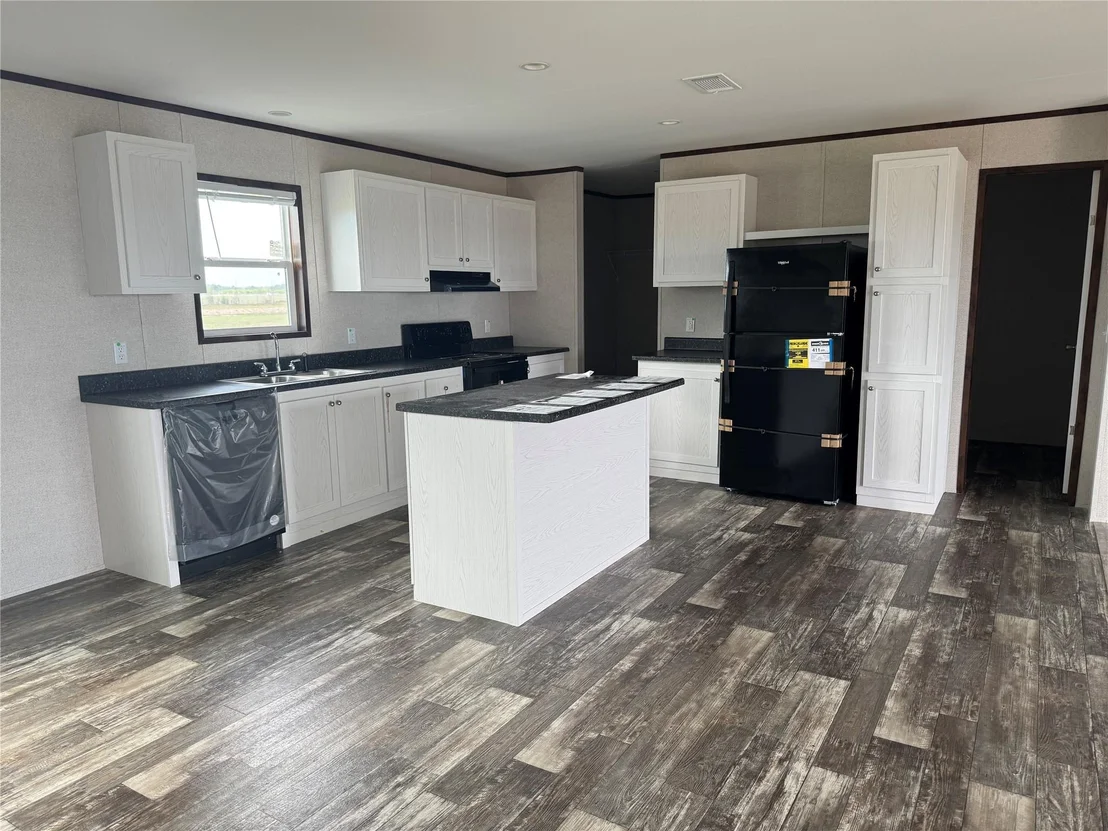 Photo of 1304 Saddleback Drive