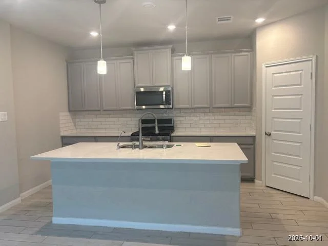 Photo of 319 Harbor Forest Lane