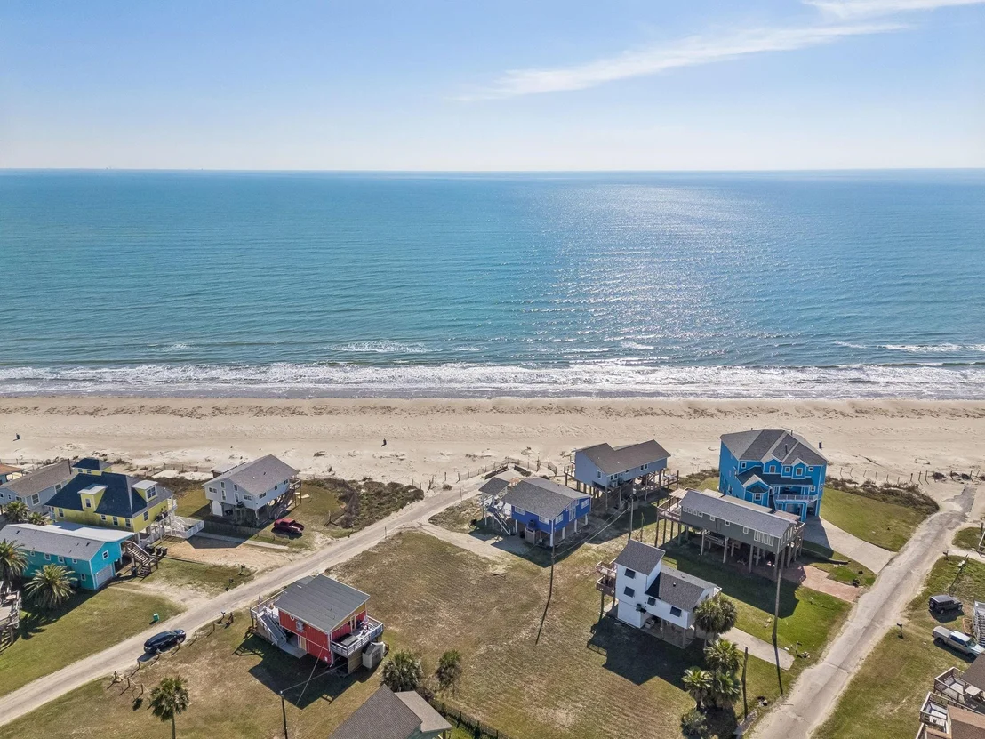 Photo of 4222 Surf Drive