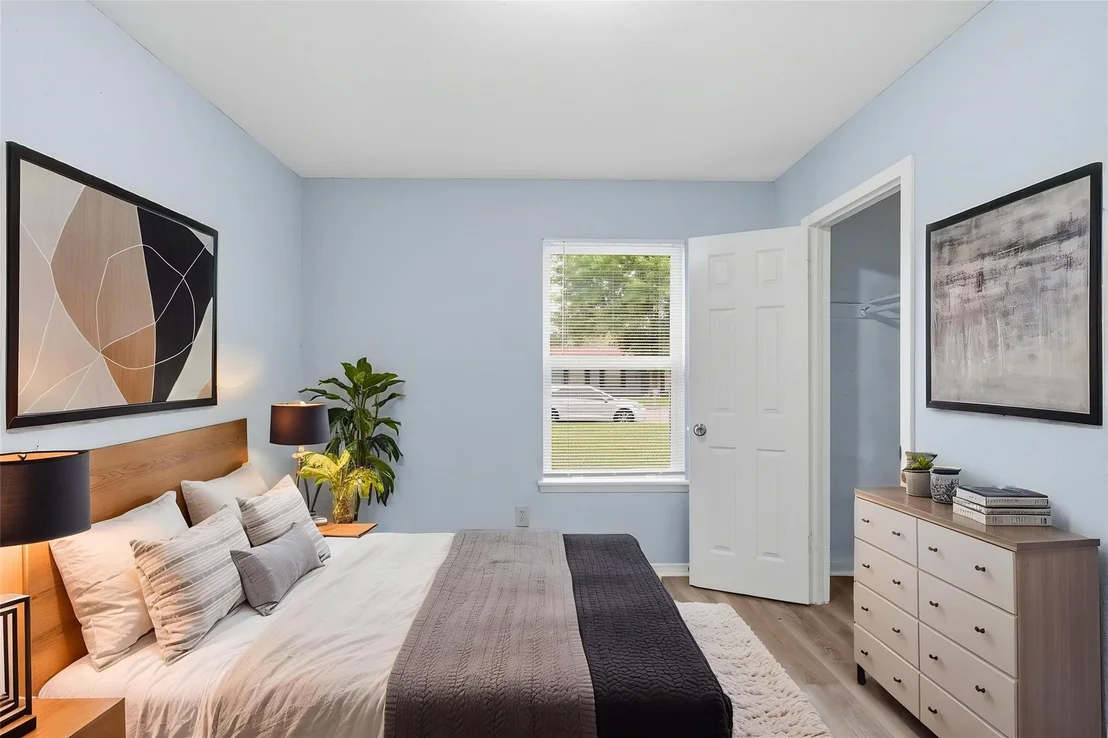 Photo of 9715 Courben Lane