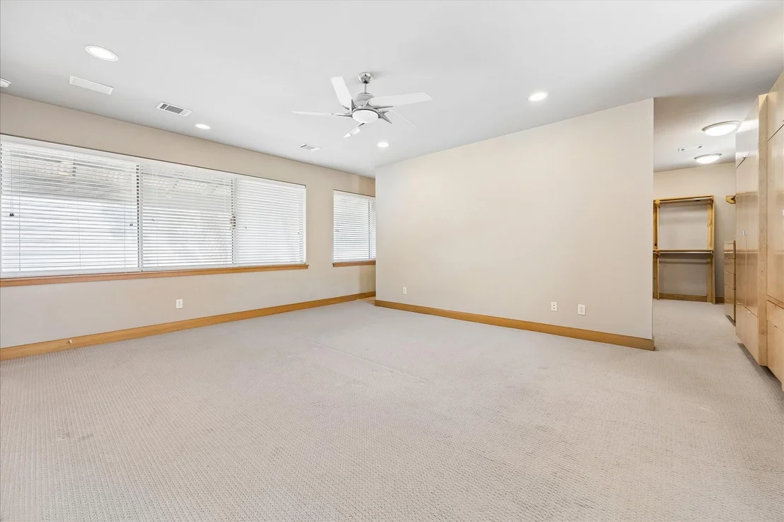 Photo of 4232 Law Street