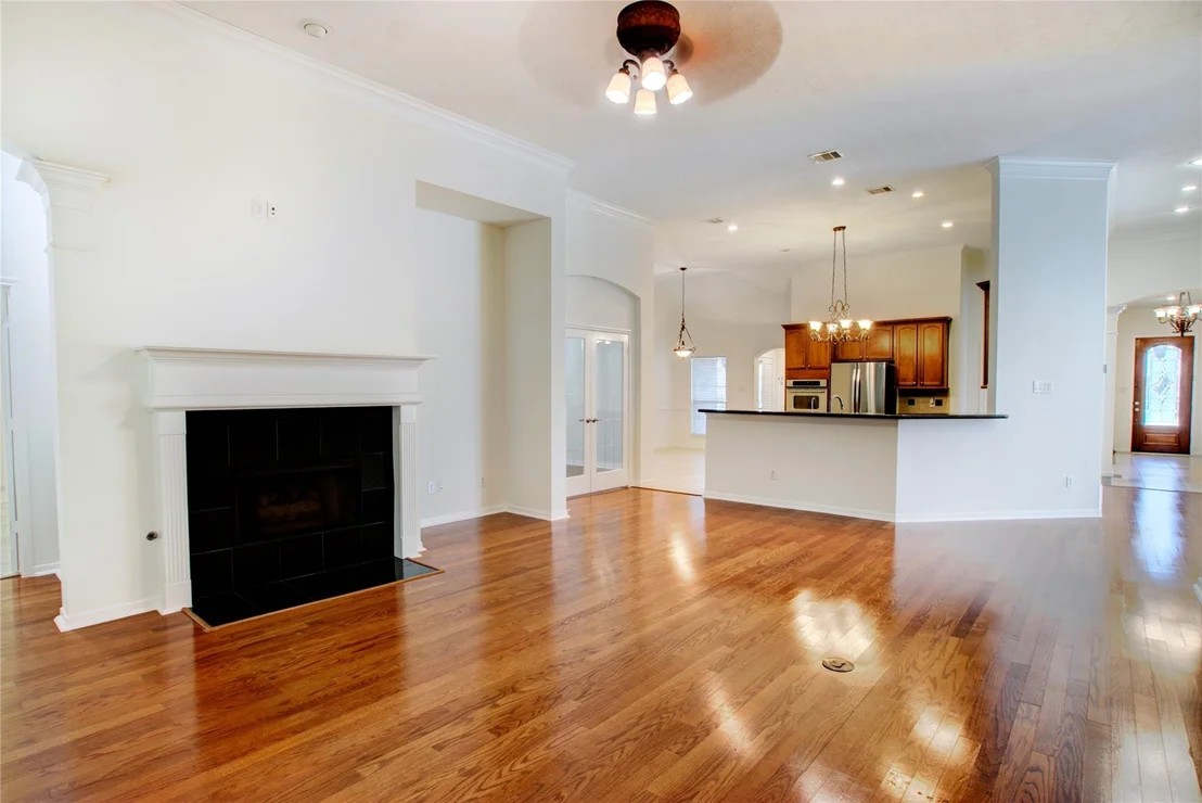 Photo of 3327 River Bend Drive