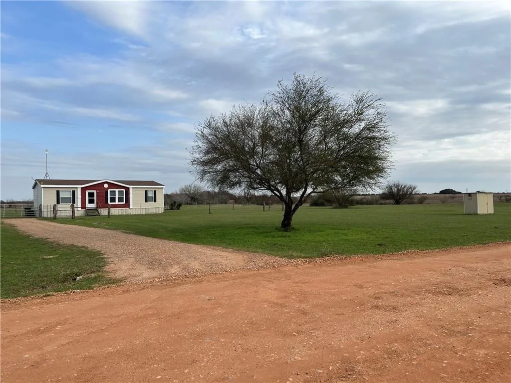 Photo of 121 Slippery Elm Road