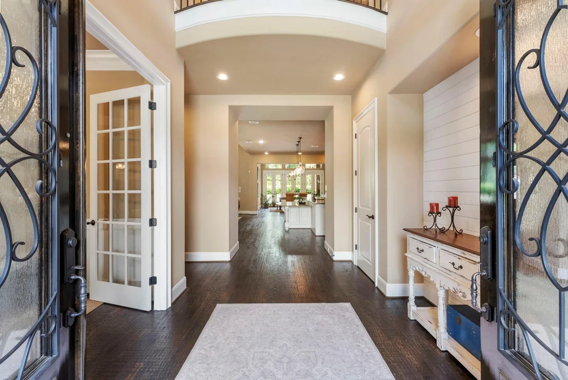 Photo of 141 Evergreen Oak Drive