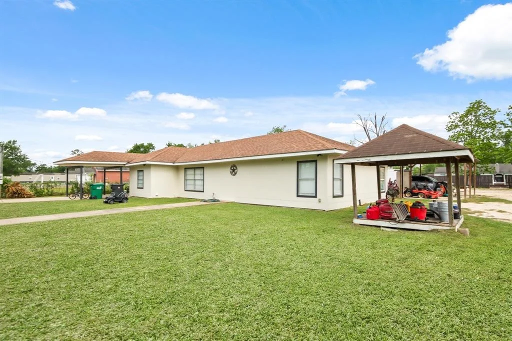 Photo of 12901 Flagstaff Lane