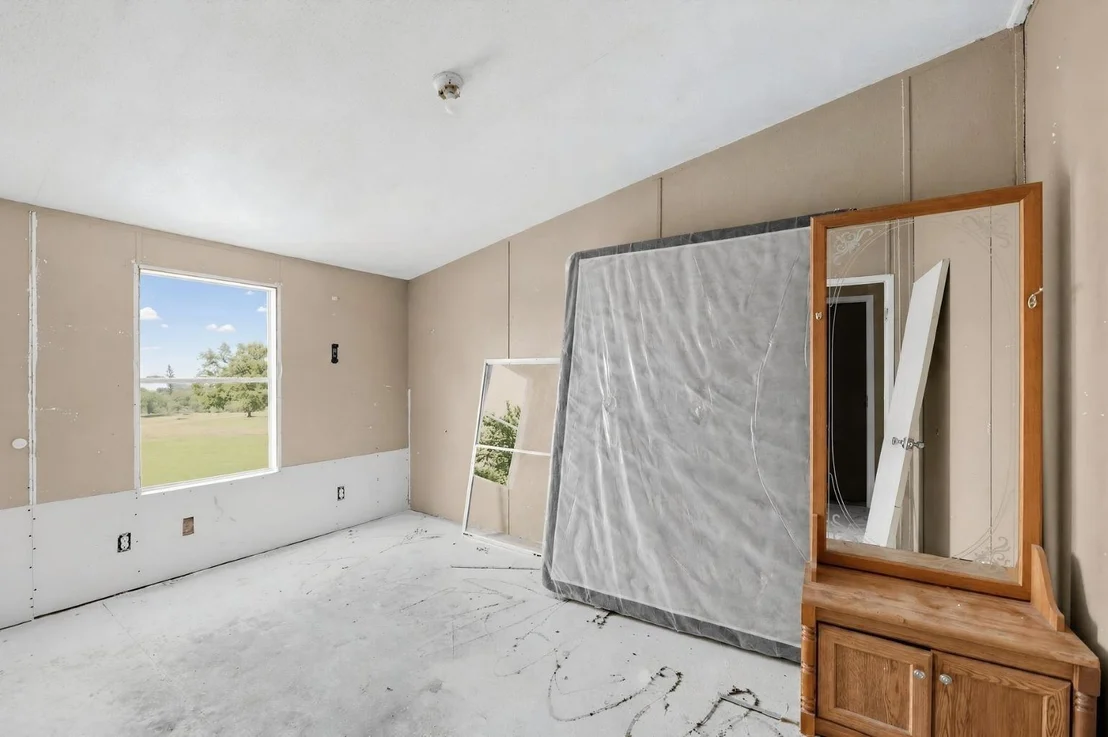 Photo of 104 Lone Oak Circle