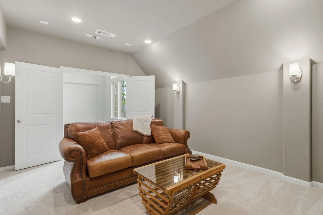 Photo of 111 N Winter Sunrise Circle