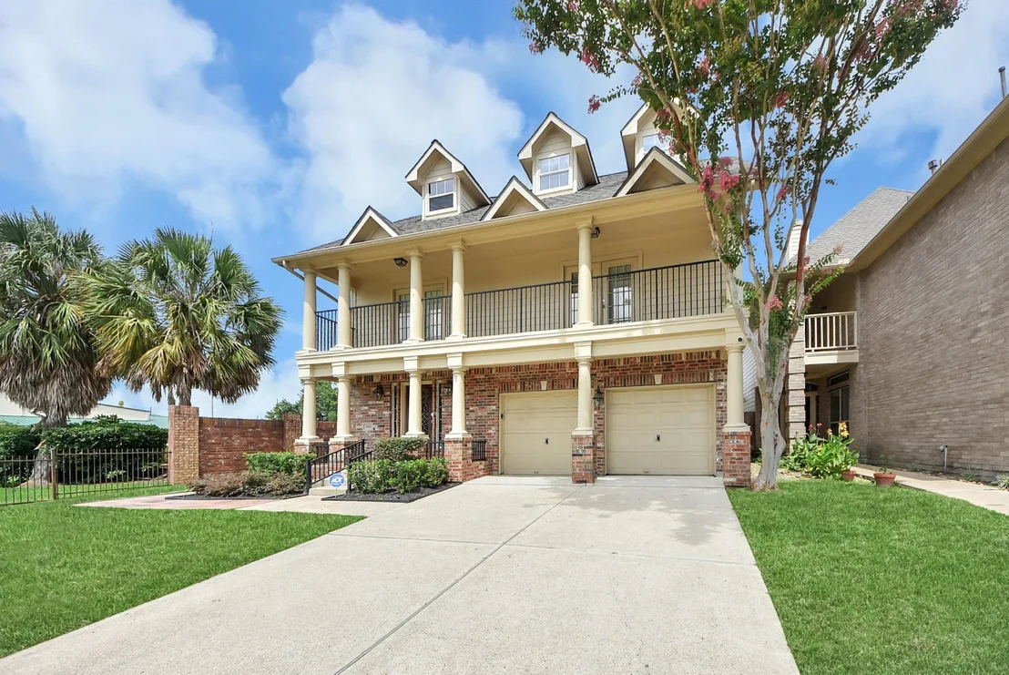 Photo of 3611 Royal Royce Drive