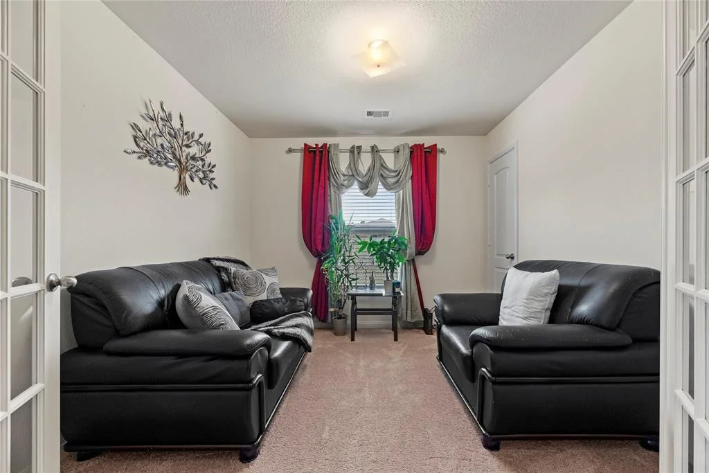 Photo of 20435 Flatiron Drive