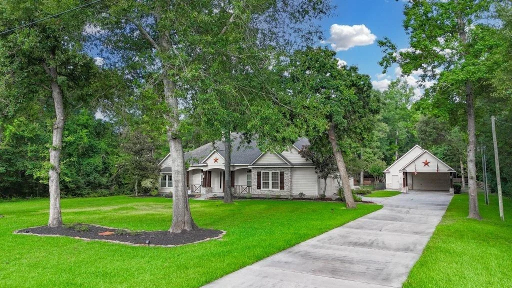 Photo of 7619 Lorna Road