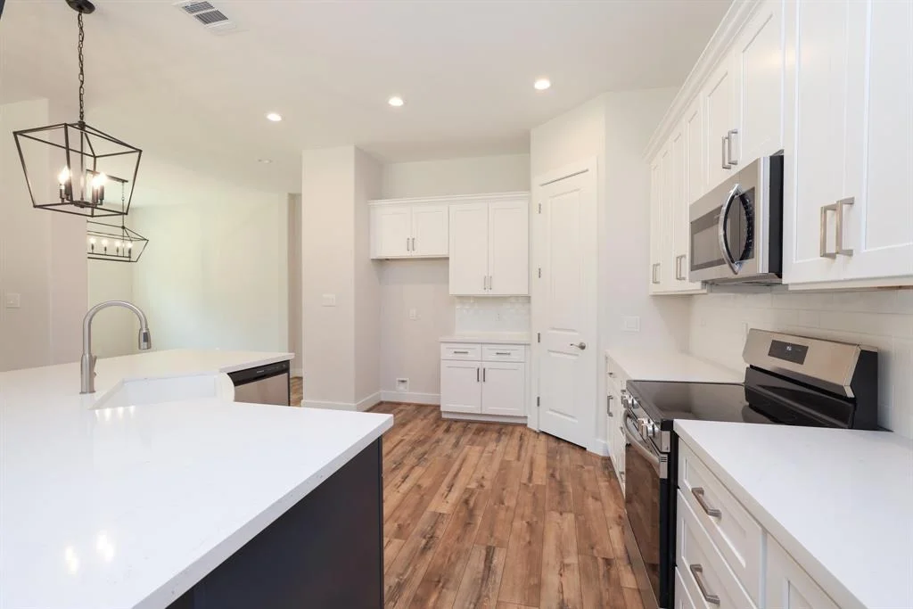 Photo of 22914 Rainfern Drive