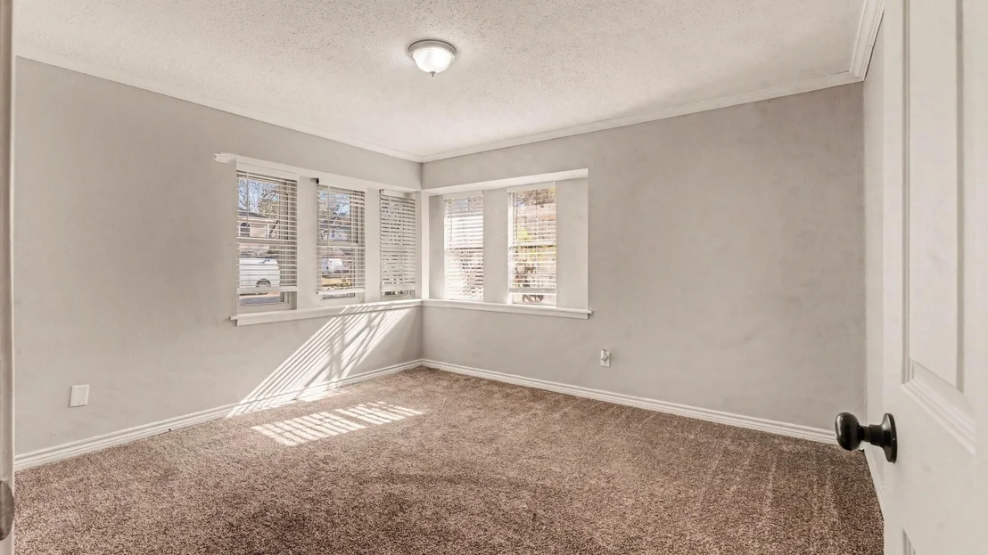 Photo of 2067 SE Shadow Rock Drive