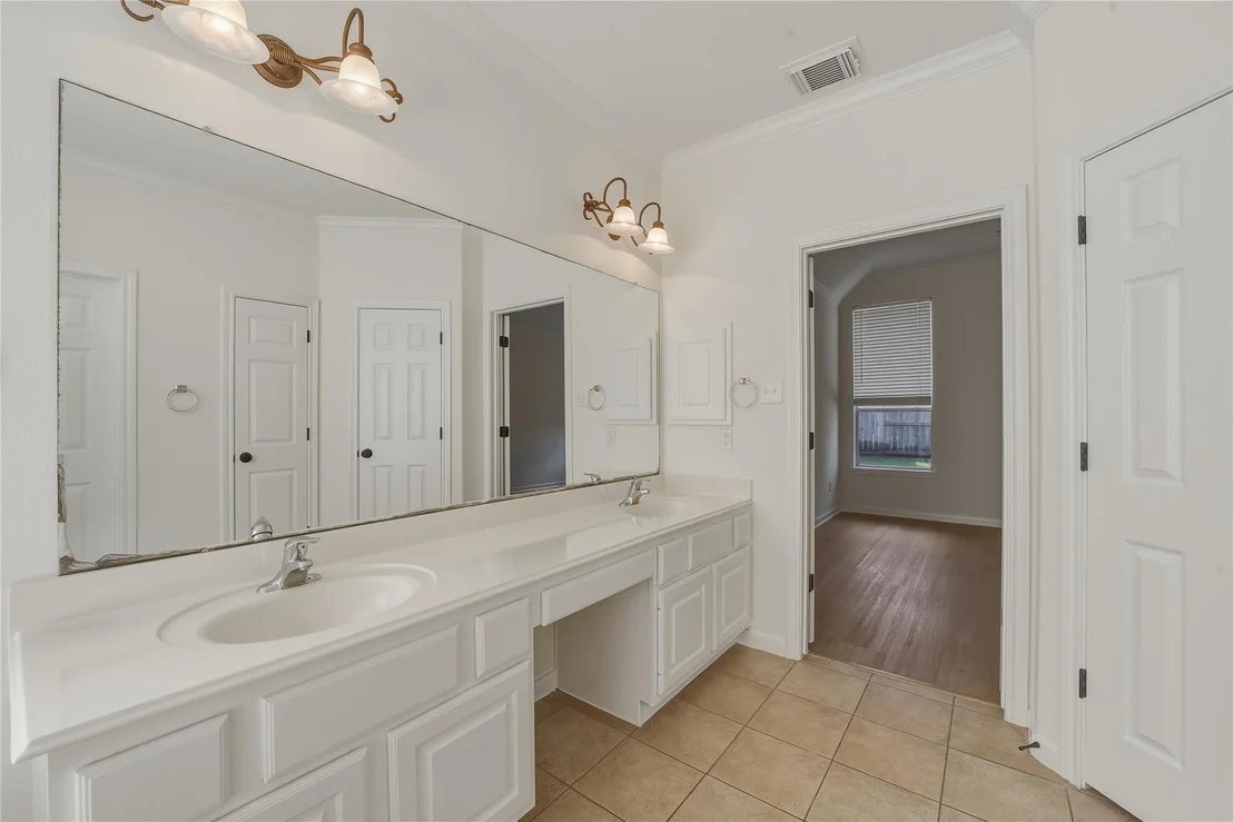 Photo of 4702 Tremont Glen Lane
