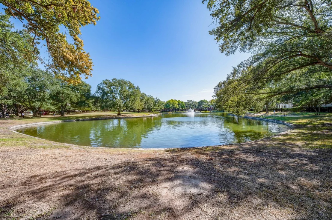 Photo of 23014 Laguna Point Drive