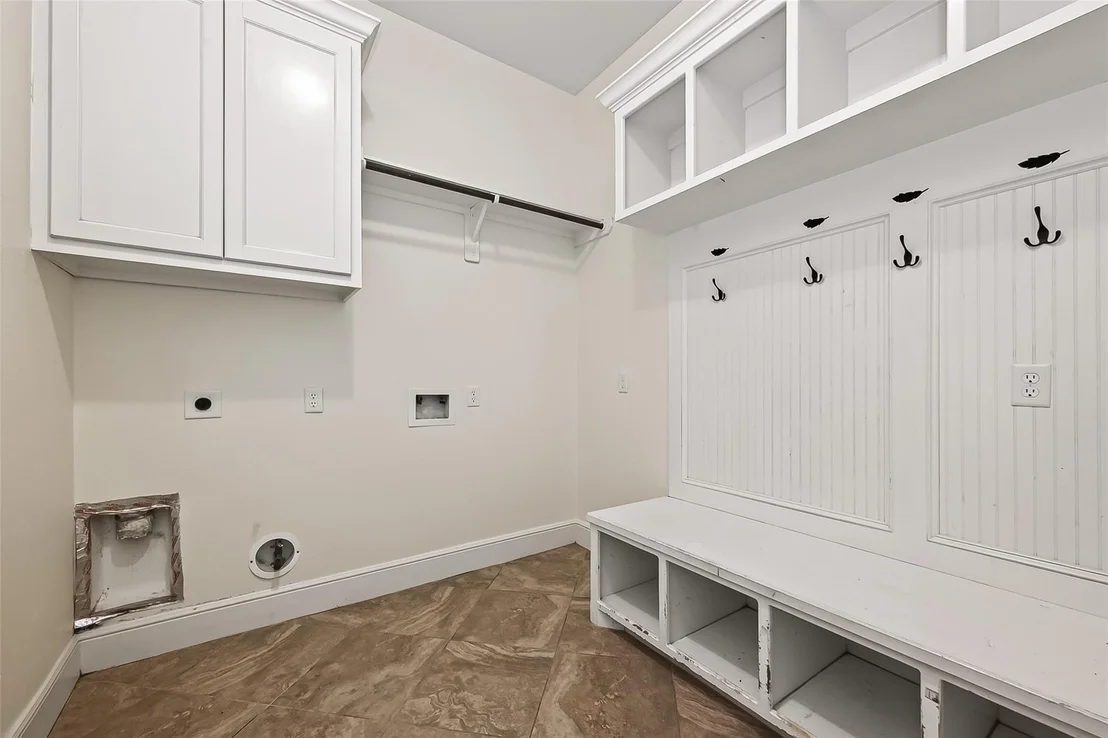 Photo of 22040 Robins Road