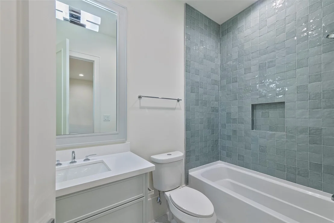 Photo of 1322 Candlelight Lane