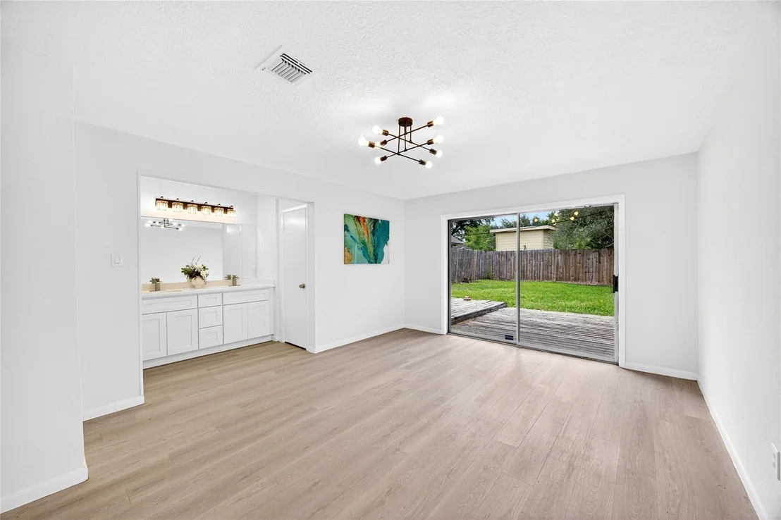 Photo of 11602 Brookledge Drive