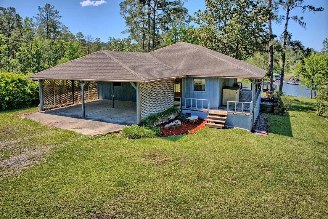 Photo of 203 Whispering Pine