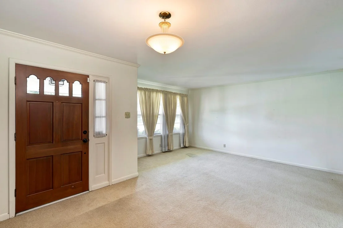 Photo of 6215 Waltway Drive