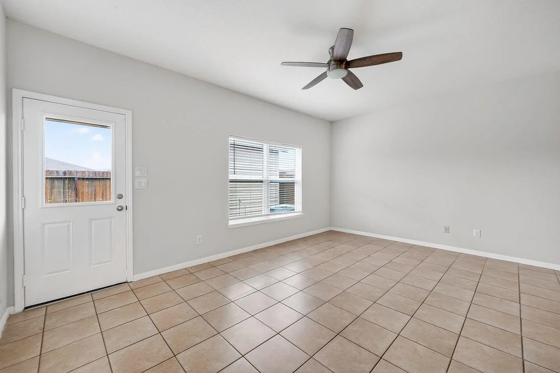Photo of 228 Elm Patch
