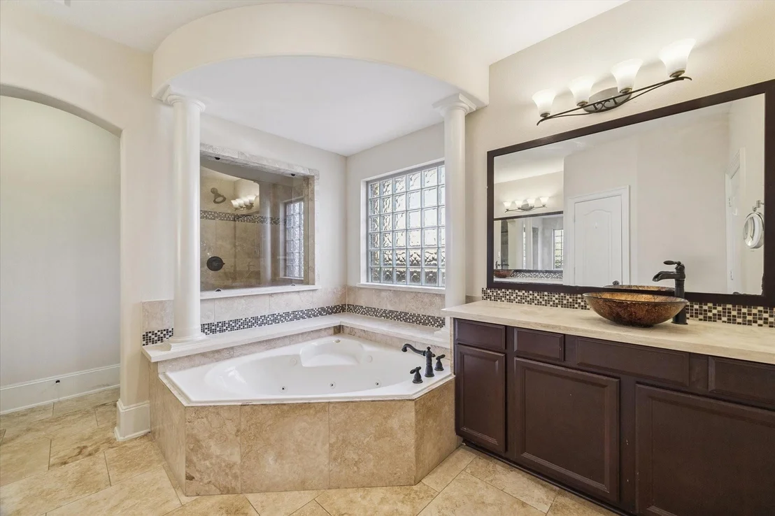 Photo of 27423 Sunrise Ranch Lane