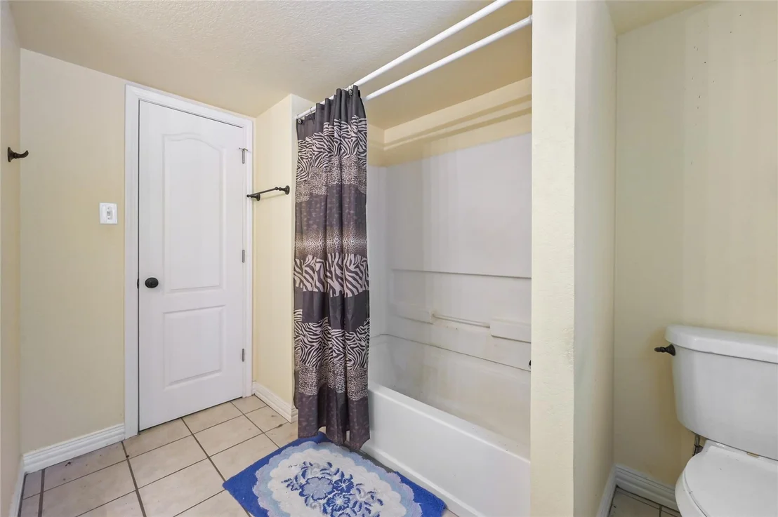 Photo of 25102 Burrard Street