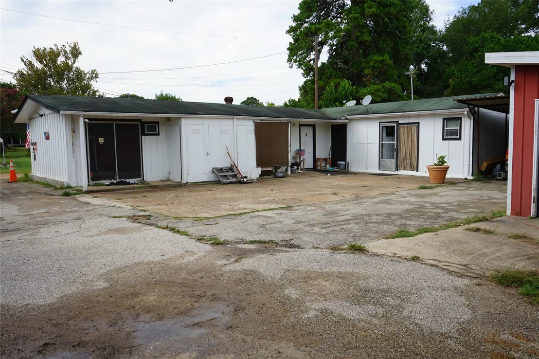 Photo of 20 Flys Street
