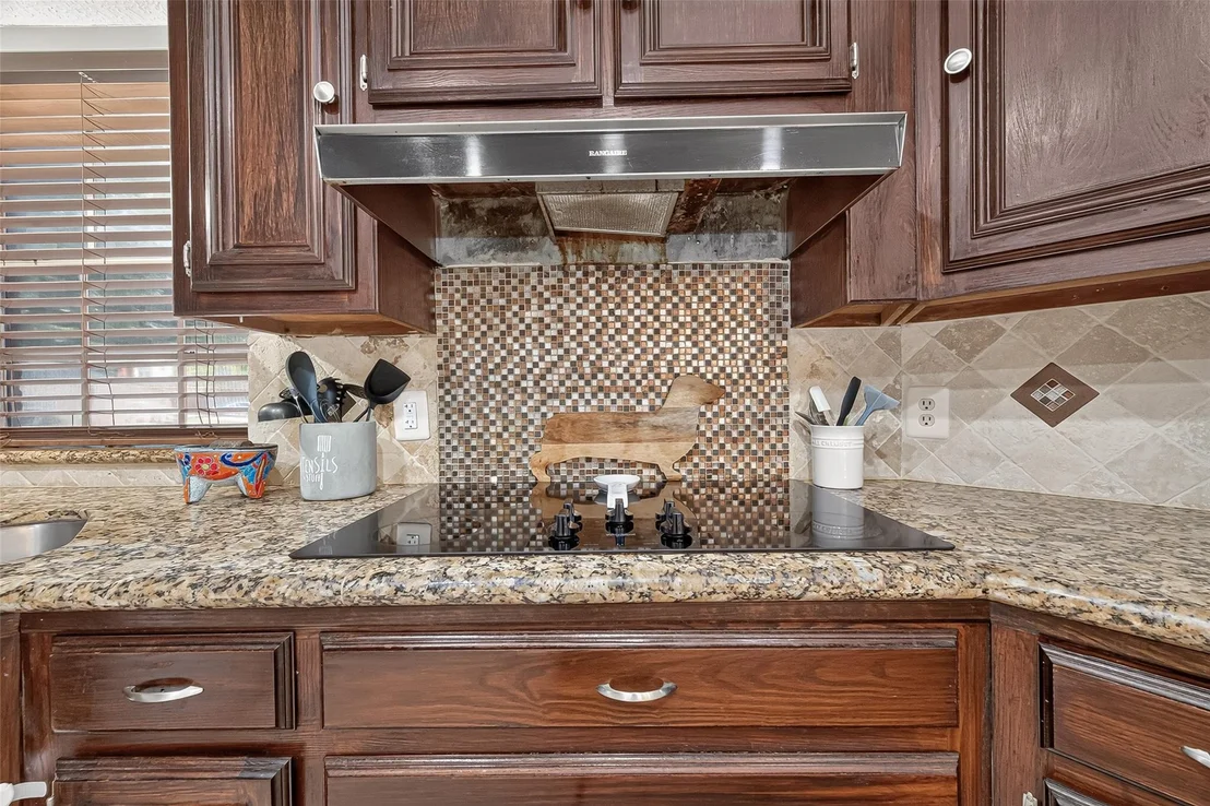 Photo of 14715 Summerway Lane