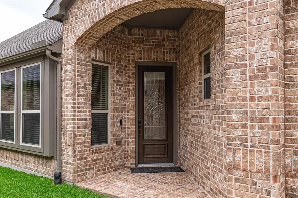 Photo of 19303 Hamilton Hills Drive