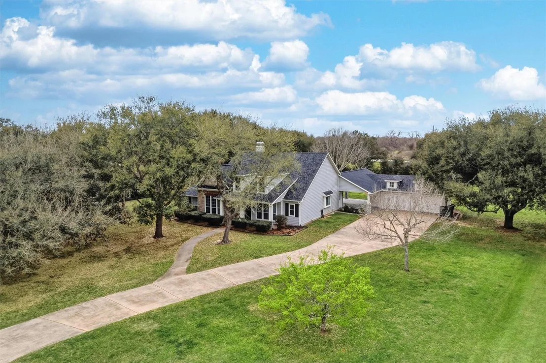 Photo of 31702 Tall Grass Lane