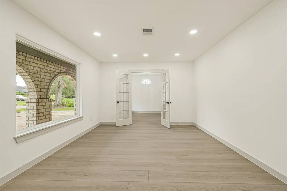 Photo of 11306 Valley Spring Drive
