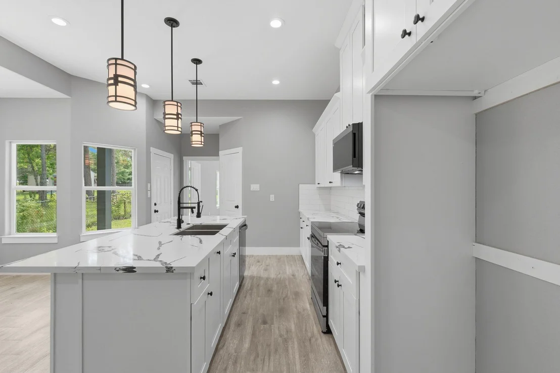 Photo of 15011 Indian Hill Trail