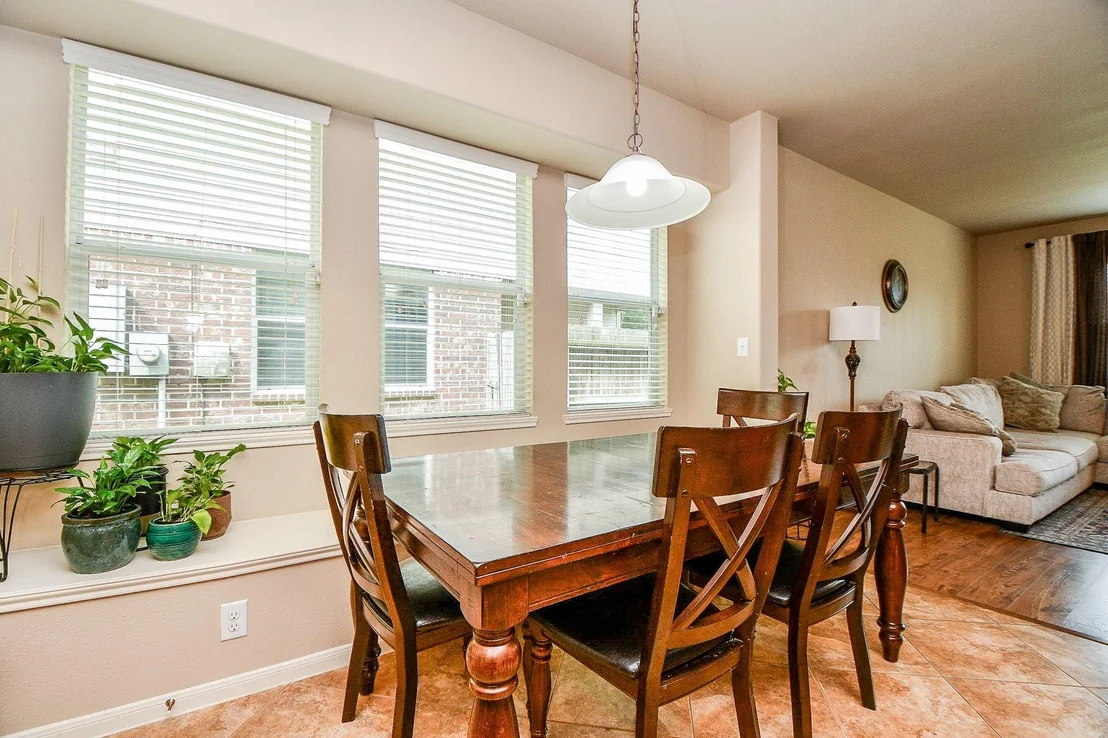 Photo of 5607 Gemstone Park Road