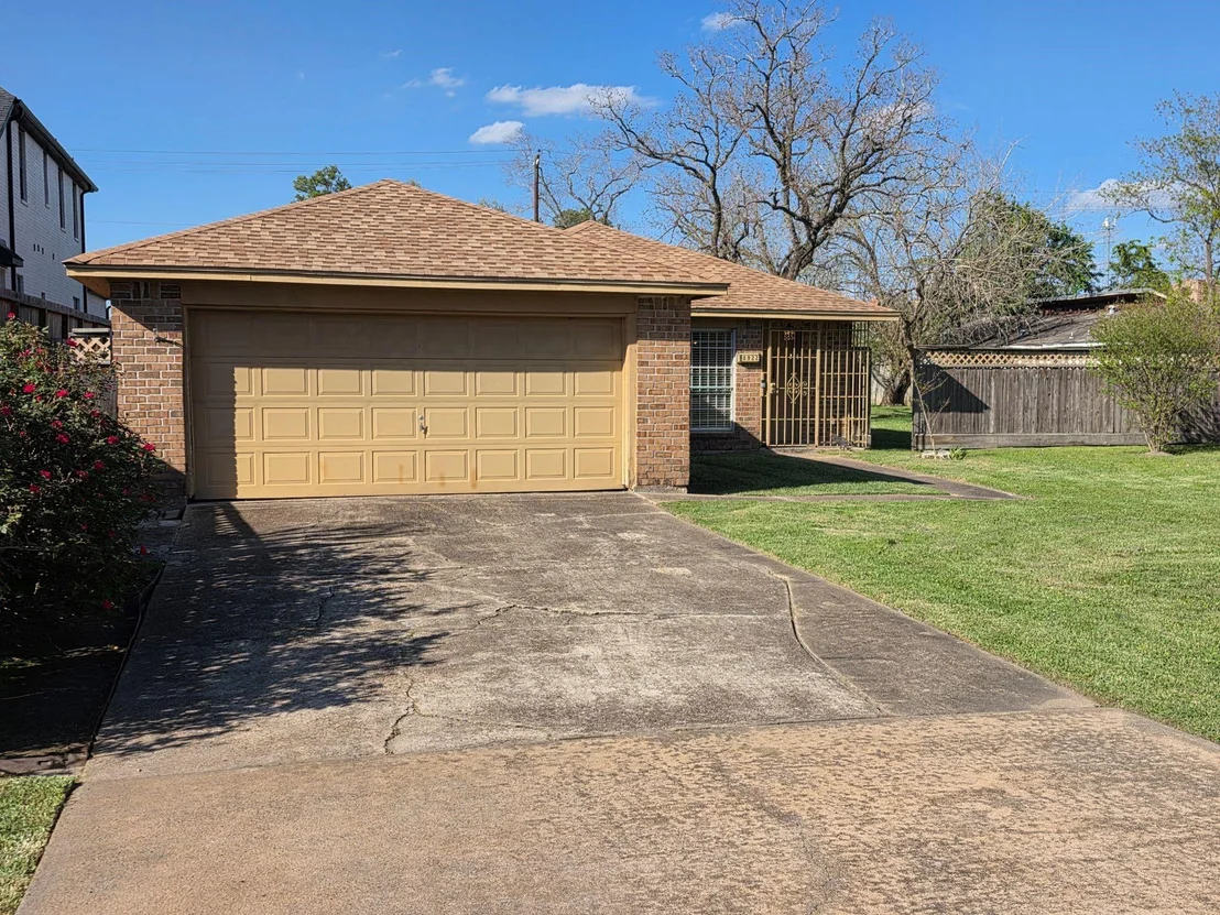 Photo of 8922 Carousel Lane