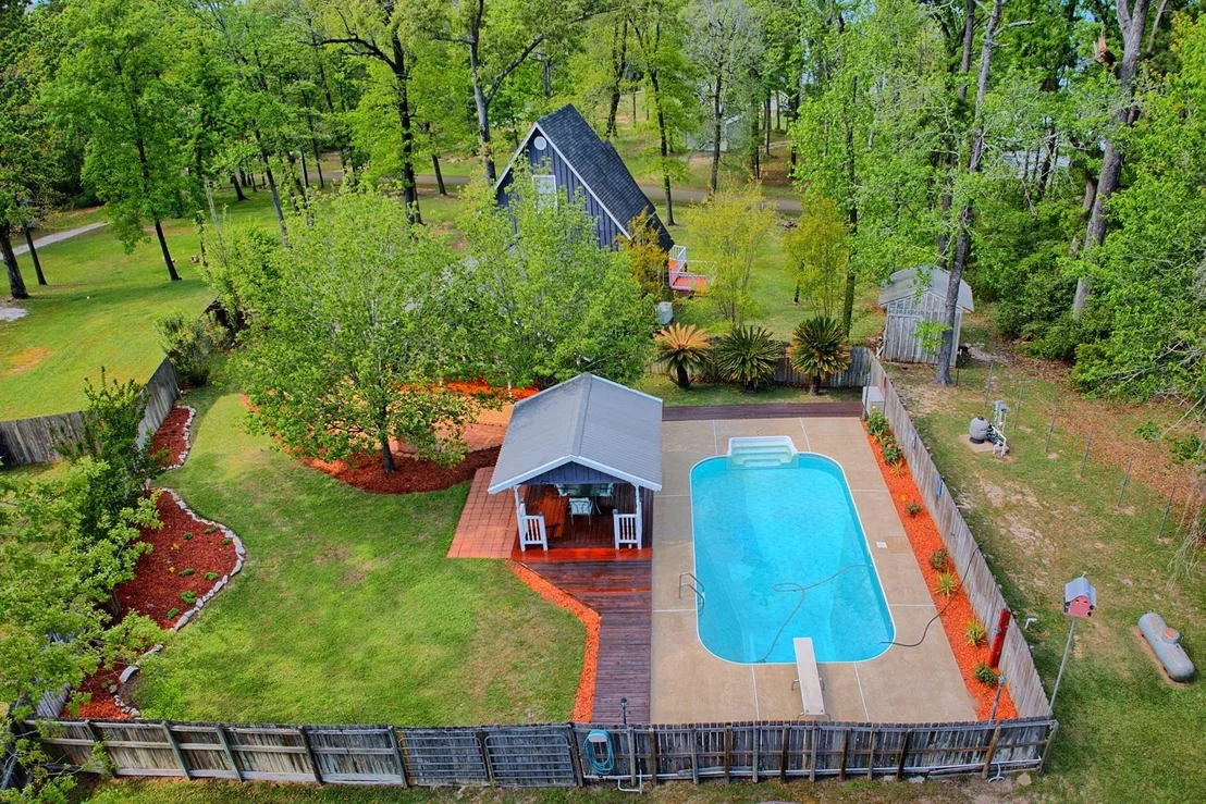 Photo of 670 Cedar Crest Circle