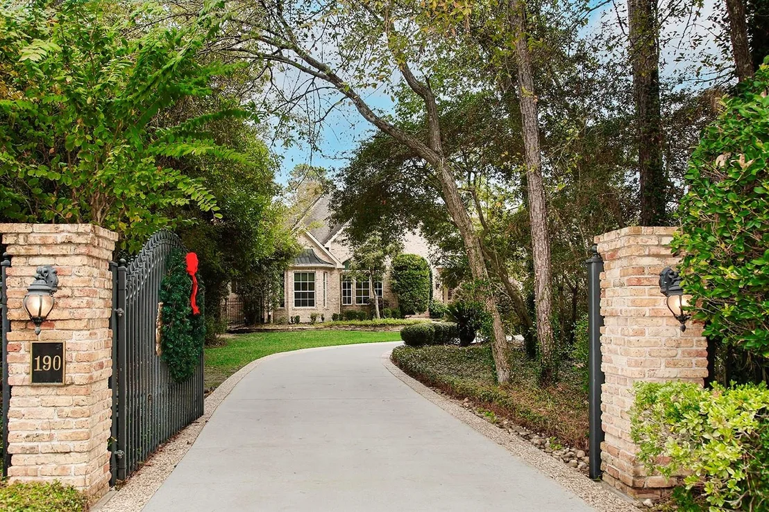 Photo of 190 N Tranquil Path Drive