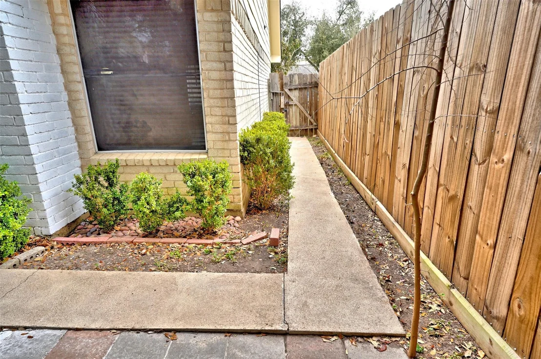 Photo of 7607 Stamen Drive