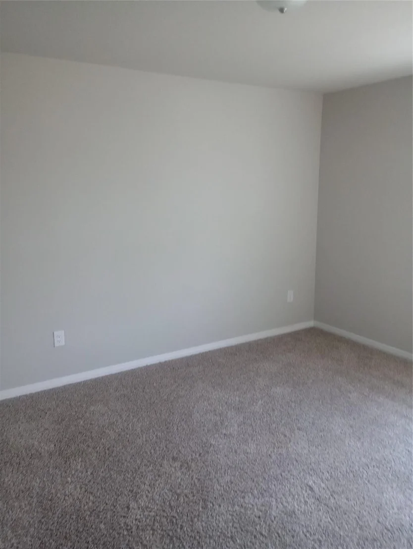 Photo of 14008 Heartland Drive