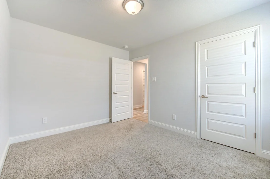 Photo of 412 Sunray Lake Lane